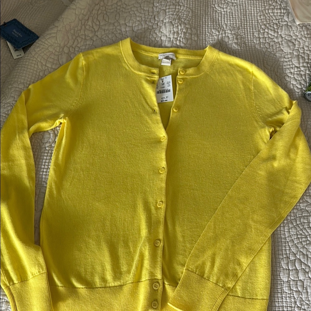 J. Crew  Yellow Women's Cardigan, Sz XXS NWT bottom down long sleeves.